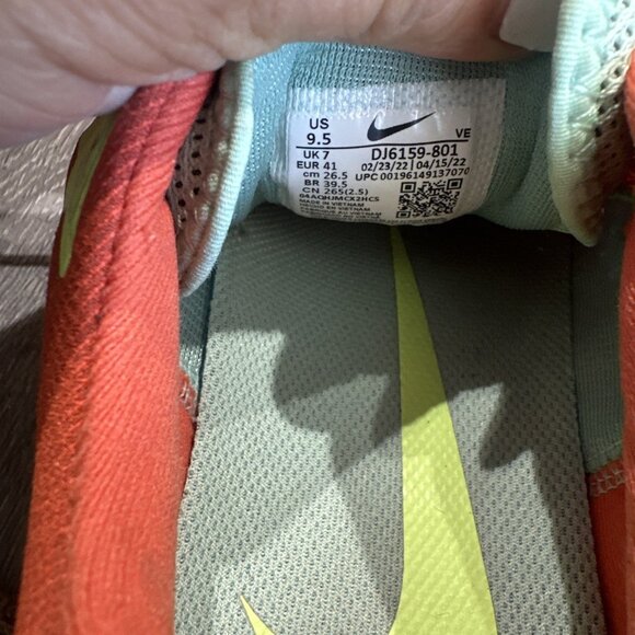 Nike React Pegasus Trail 4 Low Red Athletic Running Shoes DJ6159-801 Womens 8.5 - Picture 9 of 10